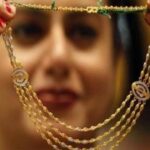 सोना-चांदी का नया कीर्तिमान: सिल्वर ने मारी ऐतिहासिक छलांग, GST समेत ₹2.25 लाख के पार